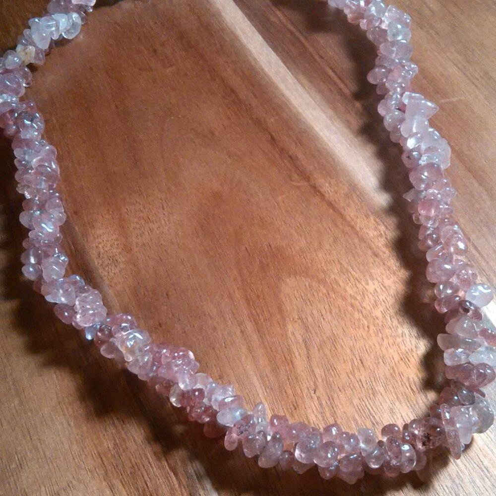 Strawberry Quartz Platinum Bond Chips Necklace (20 Inch)